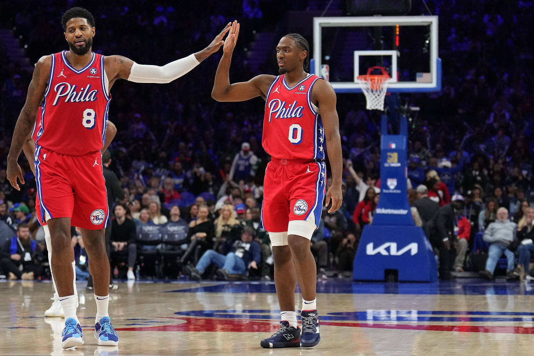 76人2K能力值变化：马克西+1至93 埃奇库姆+1至82 乔治-2至81